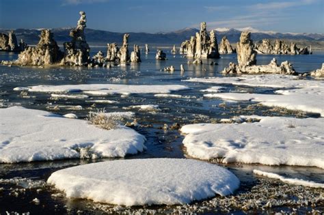 Worlds Incredible: Mono Lake, California, USA