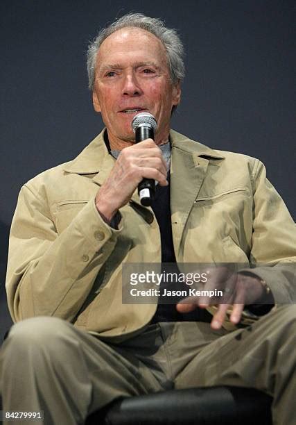 25 Clint Eastwood Discusses Gran Torino At Apple Store Soho Photos ...