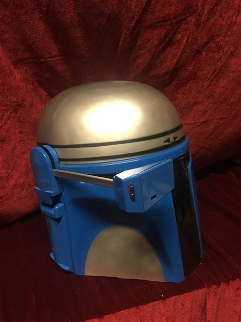 Star Wars Deluxe Jango Fett Helmet - Hollywood Costumes