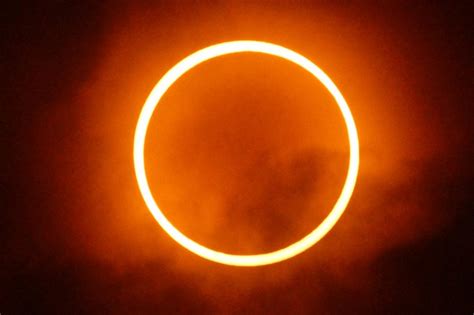 Une éclipse annulaire du Soleil visible dans quelques parties du monde