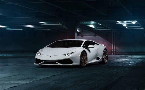 White Lamborghini Mac Wallpaper Download | AllMacWallpaper