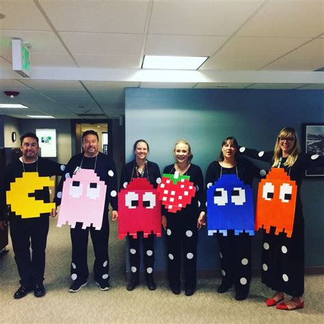 PACman costumes #costumes #pacman #groupcostumes Diy Adult Halloween ...