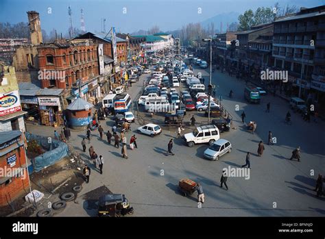 RMM 62565 : Car parking at Lal chowk ; Srinagar ; Jammu & Kashmir ; India Stock Photo - Alamy