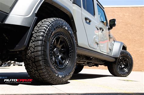 JEEP GLADIATOR BLACK RHINO CALICO MATTE BLACK