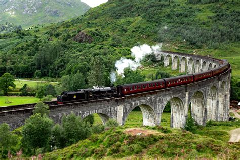 CATCHING THE STEAM TRAIN ON THE GLENFINNAN VIADUCT — Follow Your Plate