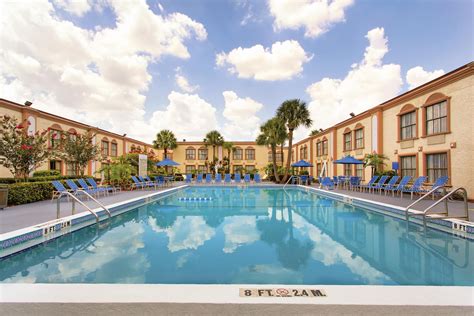 La Quinta Inn by Wyndham Orlando International Drive North | Orlando, FL Hotels