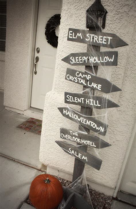 Horror Movie Sign | First Person, Present Tense