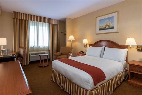 FIVE TOWNS INN - JFK AIRPORT - Updated 2024 Prices & Hotel Reviews (Lawrence, NY)