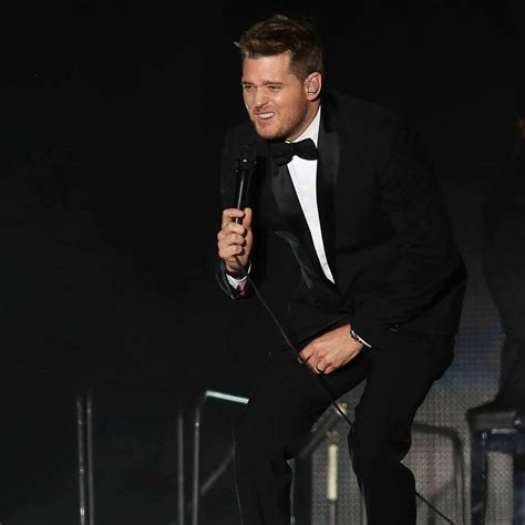 Michael Buble Scandal - Body-Shaming Instagram of a Real Woman's Butt ...