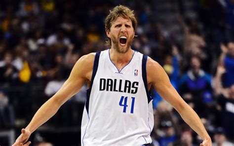 Dirk Nowitzki Believes Steph Curry's Evolution Will Cause Three-Point Line to Get Pushed Back ...