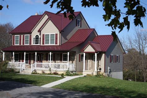 Excellent-Red-Metal-Roof-Homes-11-Remodel-Home-Decoration-For-Interior-Design-Styles-with-Red ...