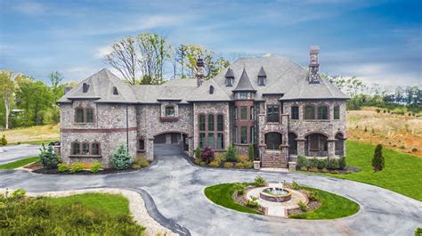 Knoxville homes for sale: Inside the $5.2M mansion, 'Farragut castle'