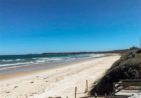 Old Bar Beach | Barrington Coast