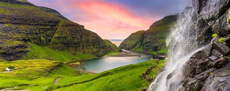 Hiking on Streymoy Island - Faroe Islands