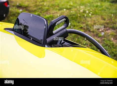 Honda electric car battery hi-res stock photography and images - Alamy