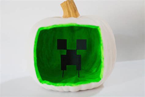 Creeper Shadowbox Pumpkin — All for the Boys