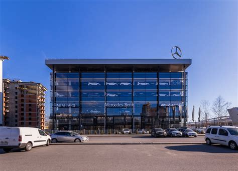 The «Mercedes-Benz» Dealership - Architizer