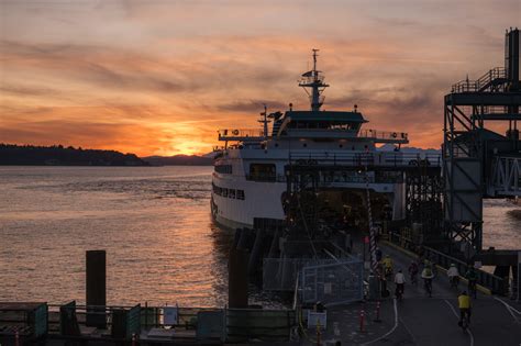 Bainbridge Island Ferry Commute – Jen Pells