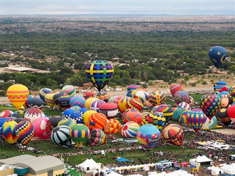 Going to the International Balloon Fiesta in Albuqerque, New Mexico