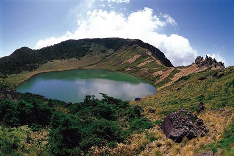 Mt. Hallasan National Park [UNESCO] | This Is Korea Tours