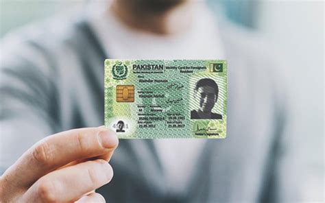 NADRA’s Smart Card: Features, Process, Fees, and More | Zameen Blog