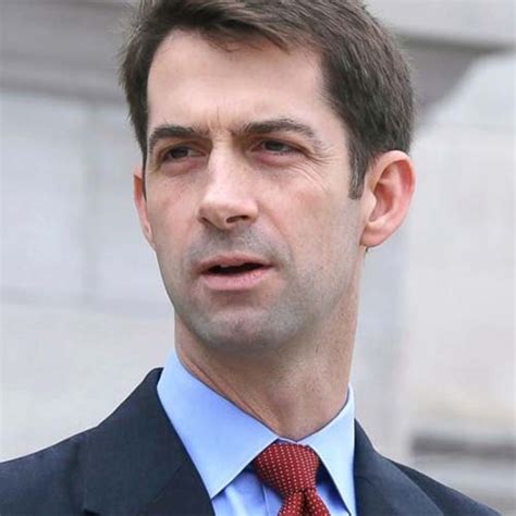 Senator Tom Cotton Bio, Age, Height, Career, Gay, Wife, Net Worth, Twitter