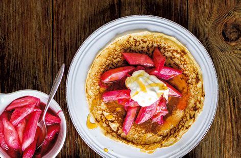 Stewed rhubarb with soured cream and maple syrup Perfect Pancake Recipe ...