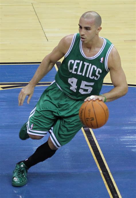 File:Carlos Arroyo Celtics.jpg - Wikipedia, the free encyclopedia