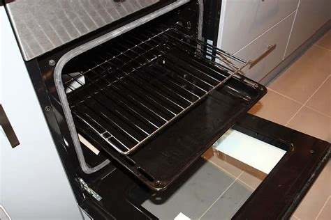 Convection Oven Rack Placement: The Key to Even Cooking and Baking ...