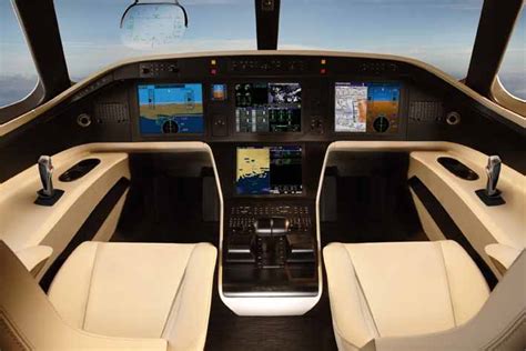 Jet Airlines: embraer legacy 500 cockpit