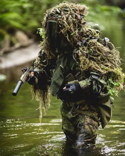 Ghillie suit #PaintballGunsGearandEquipment | Special forces, Military ...