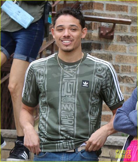 Anthony Ramos as Usnavi on 'In the Heights' Set - First Look! | Anthony ramos, Anthony ramos ...