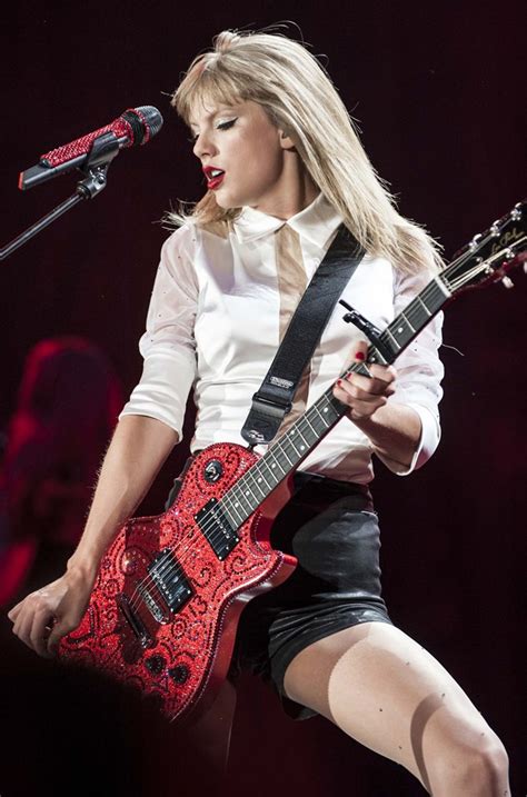 Blog de la Tele: Taylor Swift: Vídeo Musical de RED (+Fotos de conciertos)