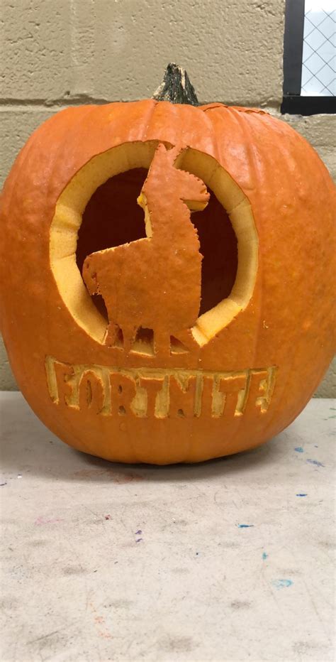 Fortnite carved pumpkin | Pumpkin carving, Easy pumpkin carving ...