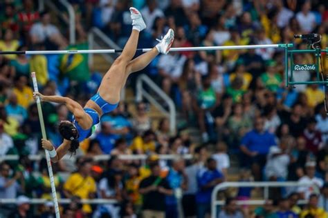 pole vault.olympics | Syracuse University News