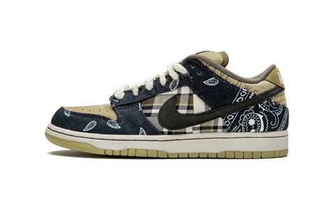 Travis Scott x Nike SB Dunk Low "Cactus Jack" Best Look Yet | Hypebeast