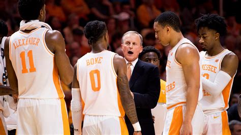 Live score, updates: UT Vols basketball hosts West Virginia