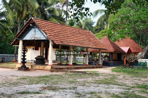 Thevarodathu mahavishnu temple haripad 1