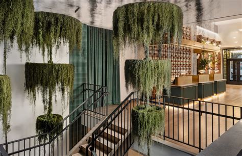 The new Arlo Midtown is a Manhattan hotel with tropical vibes - The Spaces