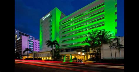 Holiday Inn Miami Beach-Oceanfront, Miami Beach, FL, United States - Compare Deals