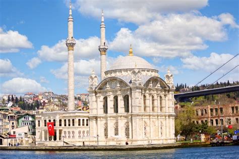 Ortakoy Mosque in Istanbul editorial stock photo. Image of city - 115818783