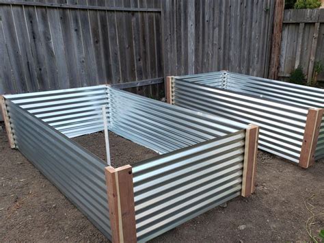 corrugated metal raised beds diy | Metal garden beds, Vegetable garden ...