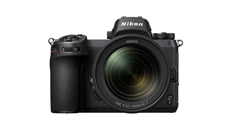 I'm A Big Fan of This Nikon Mirrorless Camera – And It's On Sale