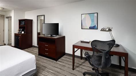 Book Your Stay at Our Merrillville, Indiana Hotel | Hilton Garden Inn