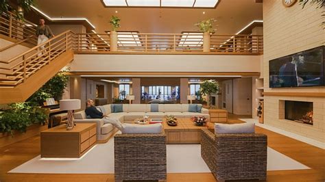 Intérieur FLYING FOX Yacht - Lurssen - 2019 - Valeur 400M$ - Jeff Bezos Superyacht ( ?)