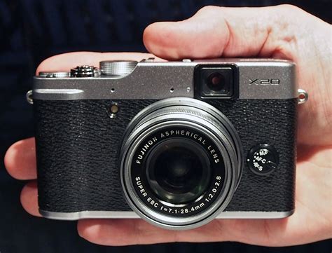 fujifilm - What vintage mechanical camera looks like the Fuji x20? - Photography Stack Exchange