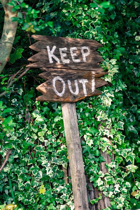 Keep Out Sign Free Stock Photo - Public Domain Pictures