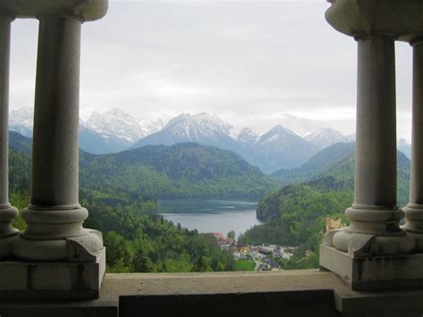 Newlyweds Next Door: Europe Trip 2010, Part 3: Bavarian Alps & Castles