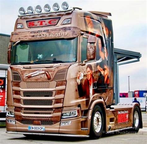 Customized Trucks: Explore the World of Big Rigs