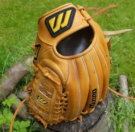 Rare Mizuno Pro Limited Edition MZP 10 "BIG M" Baseball Glove 12" | SidelineSwap